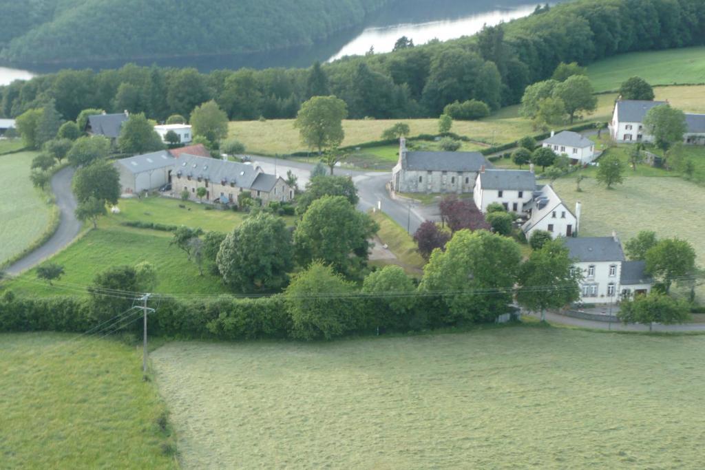 Auberge Le Beaulieu Beaulieu  Екстер'єр фото